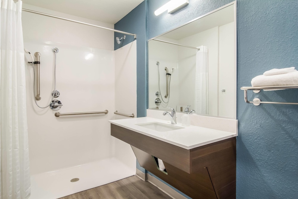 WoodSpring Suites Jacksonville Baymeadows 53/59