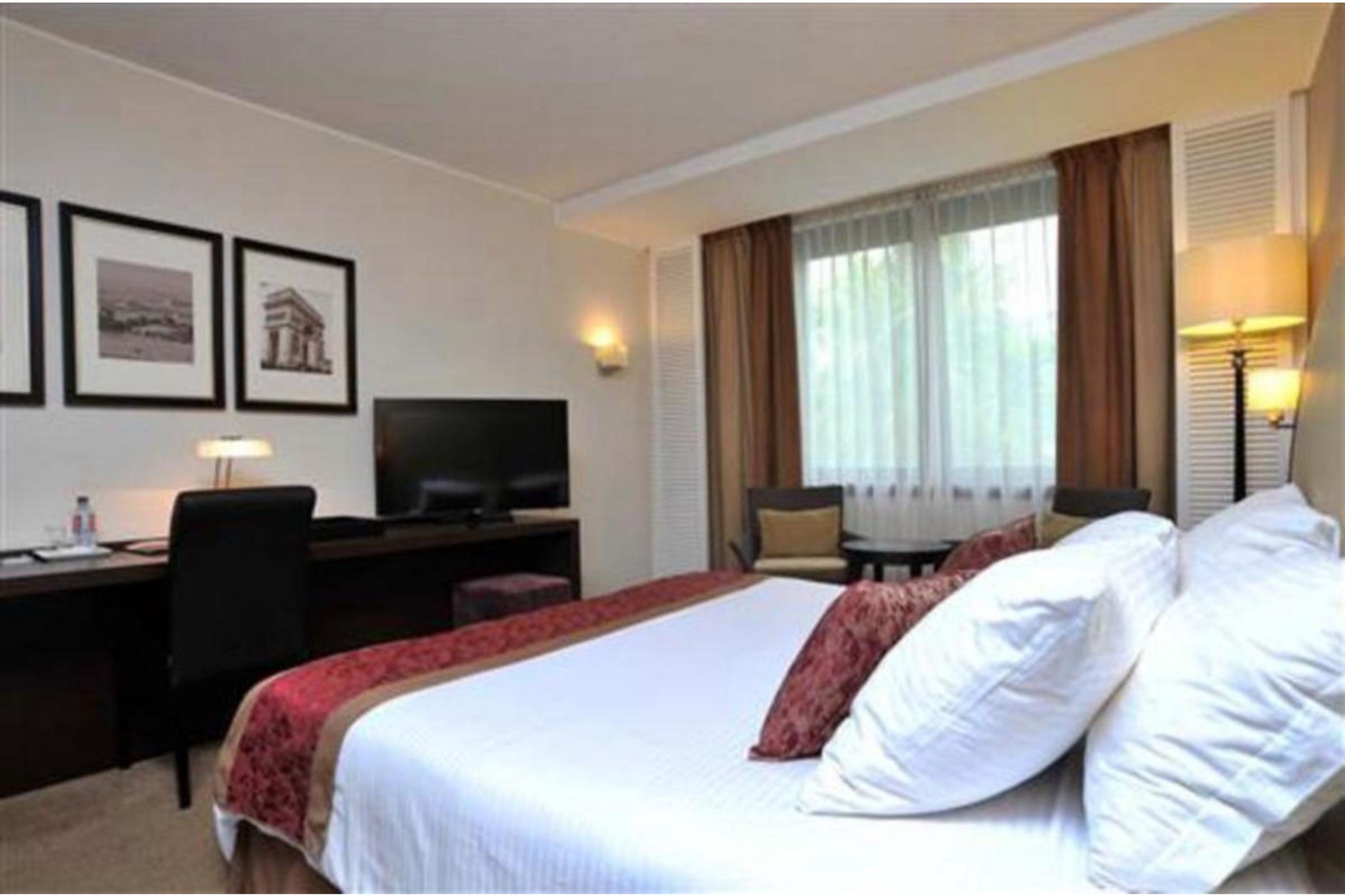 Lancaster Hotel Accra 13/50