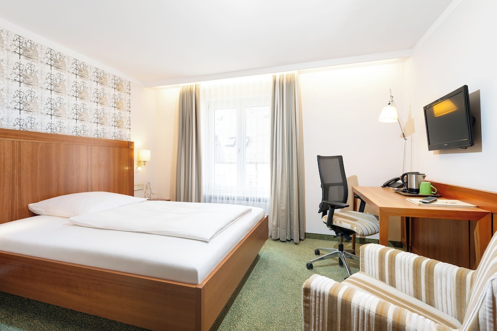 Hotel Bayerischer Hof. 4/31