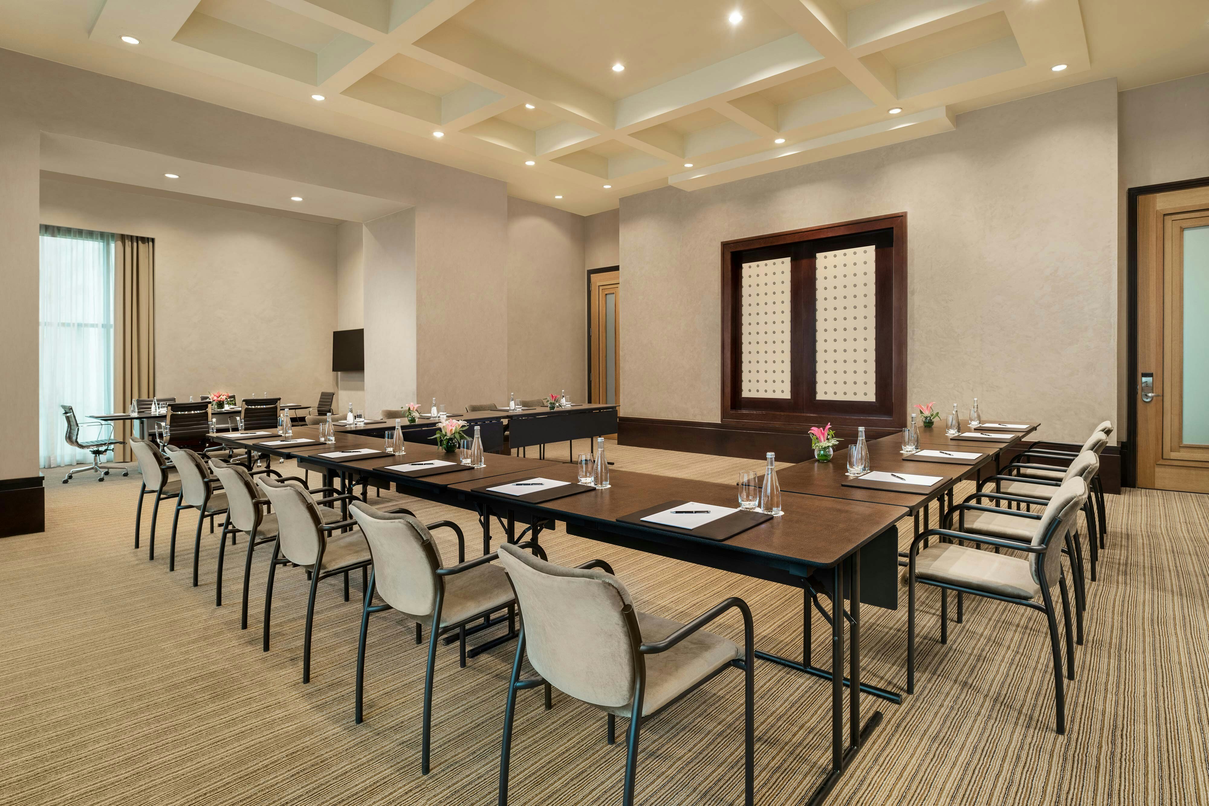 The St. Regis Cairo 77/82