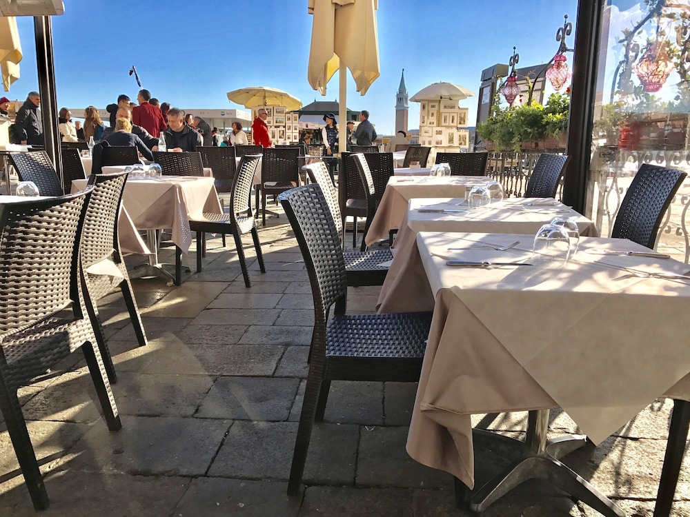 Hotel Savoia e Jolanda, WorldHotels Elite 55/66