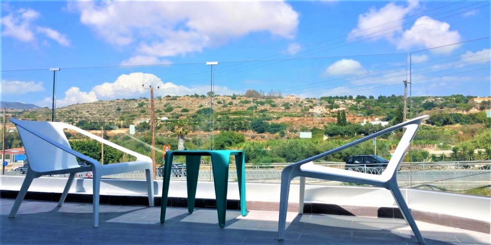 Maricas Boutique Hotel 43/65