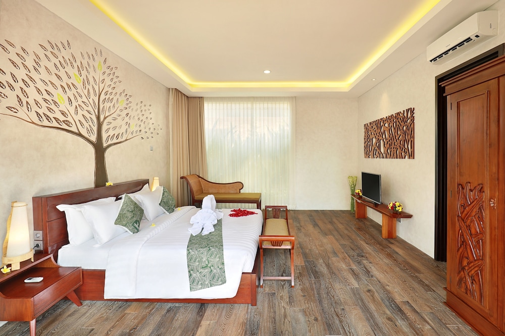 The Miracle Nusa Dua 5/50