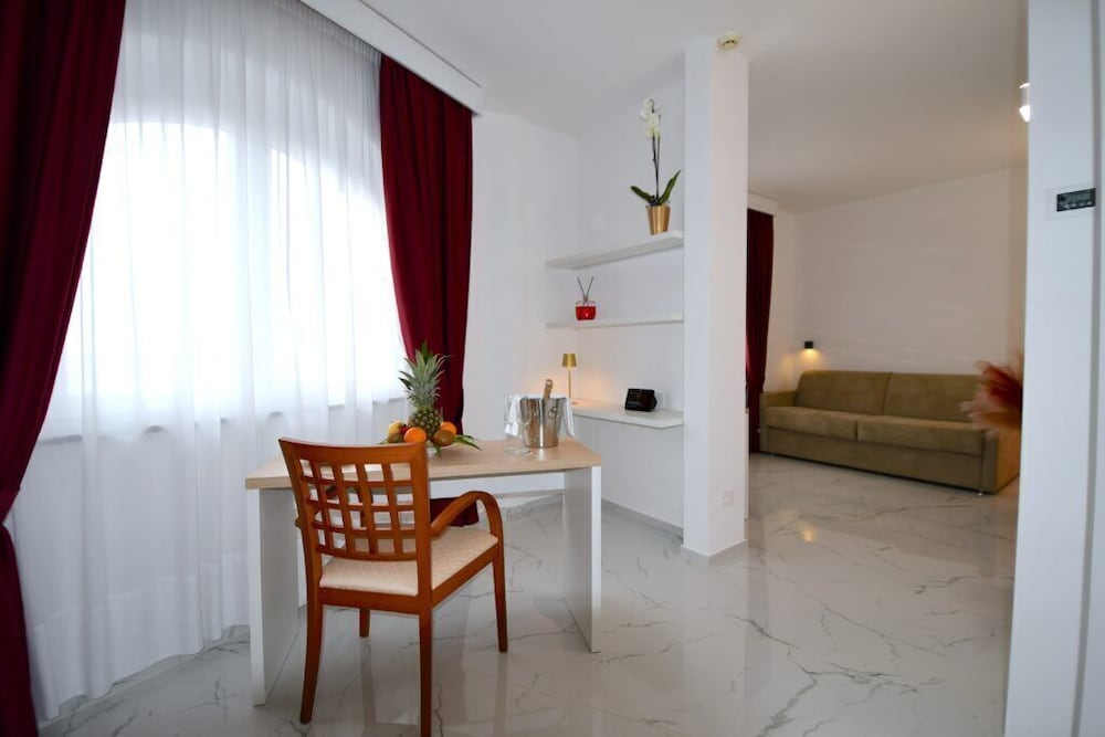 Bajamar Beach Hotel 30/49