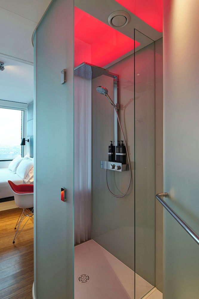 citizenM Dublin St Patricks 50/50