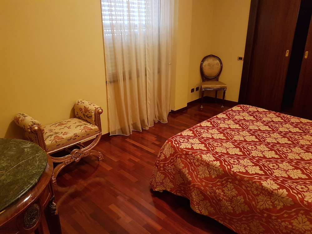GRAND HOTEL LAMEZIA 13/75