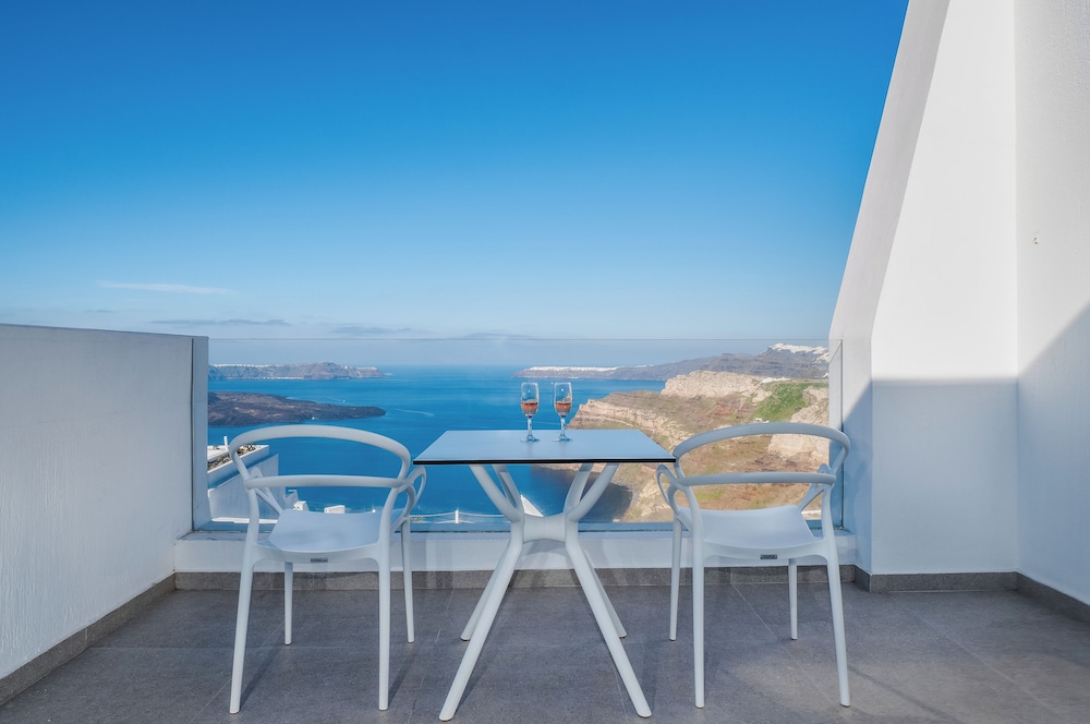 Symphony Suites Santorini 28/50