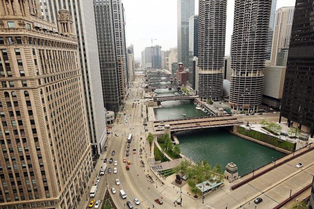 Hampton Inn Chicago Downtown N Loop Michigan Ave Il 24/52