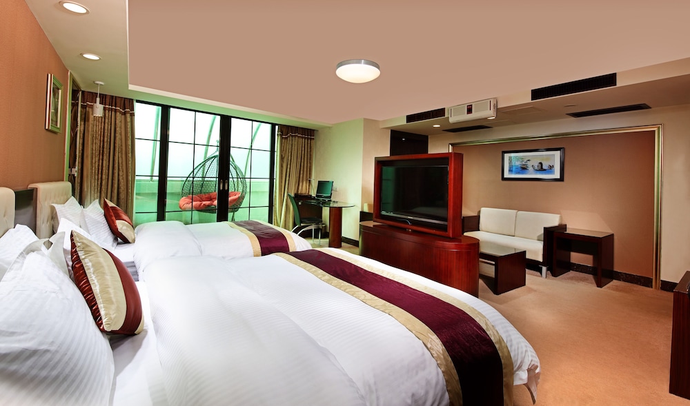 LN New World Hotel 28/46