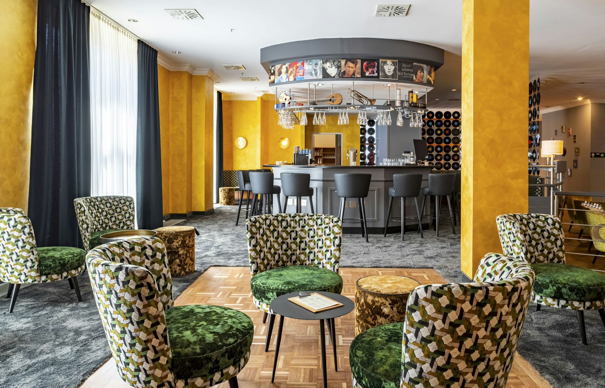 mightyTwice Hotel Dresden 26/31