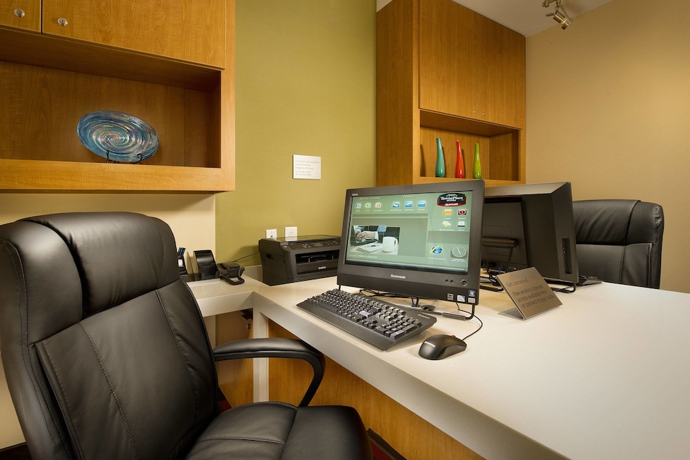 TownePlace Suites Bridgeport Clarksburg 16/23
