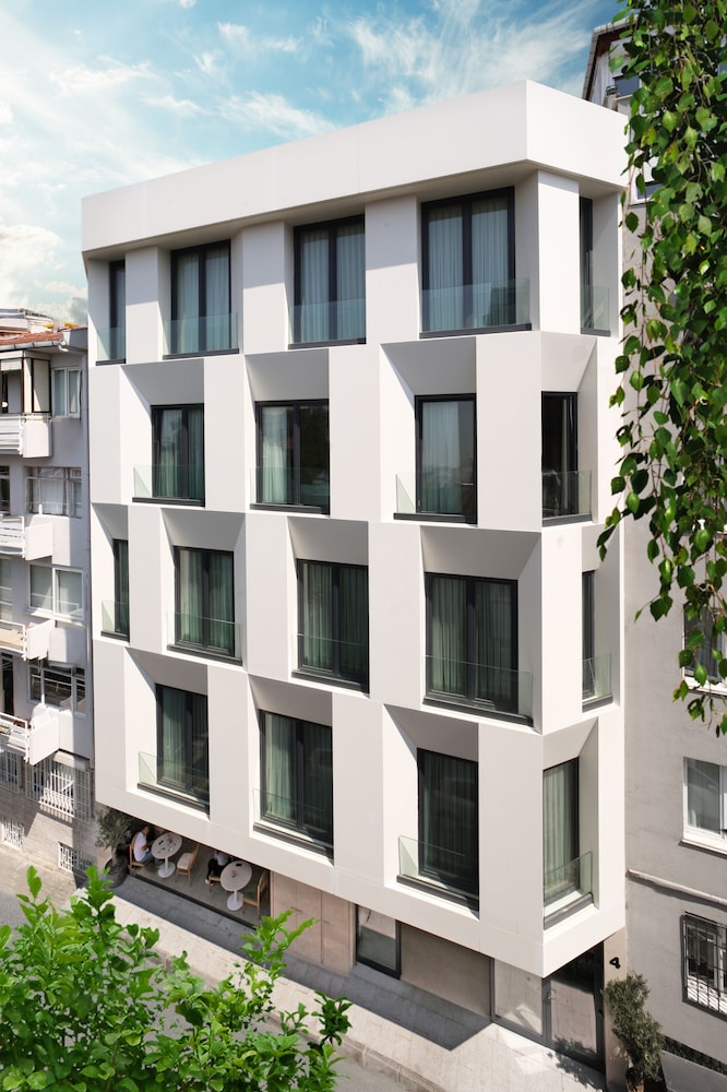 The Pearl Suites photo1