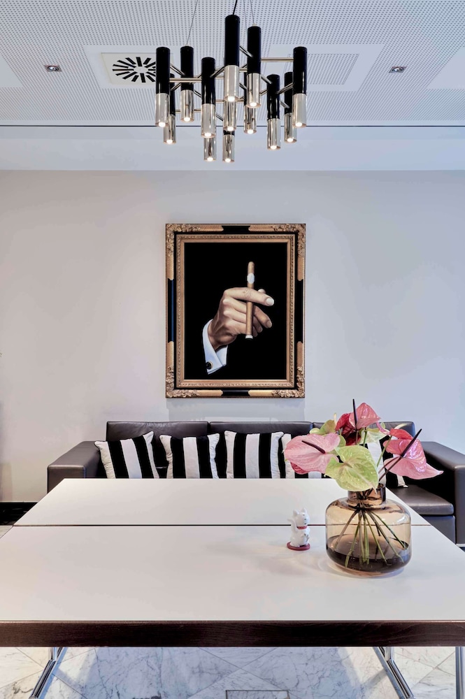 Flemings Selection Hotel Frankfurt-City 10/69