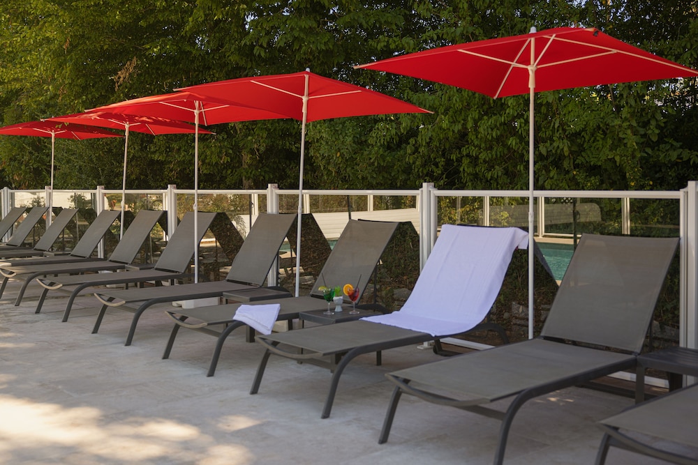 Ibis Lyon Nord 40/69