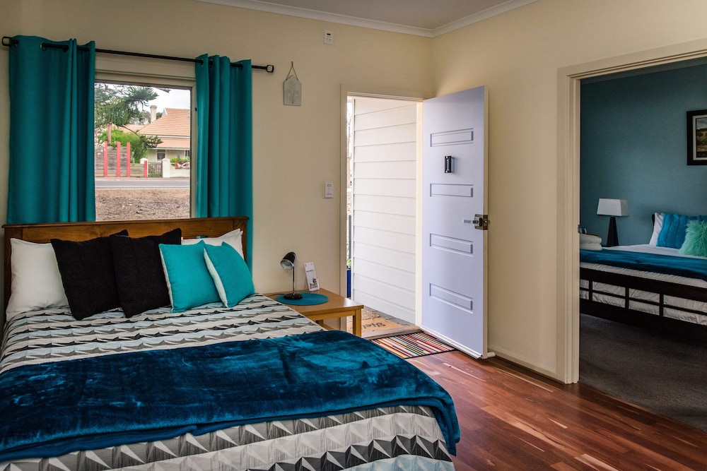 McLaren Vale Studio Apartments 12/50