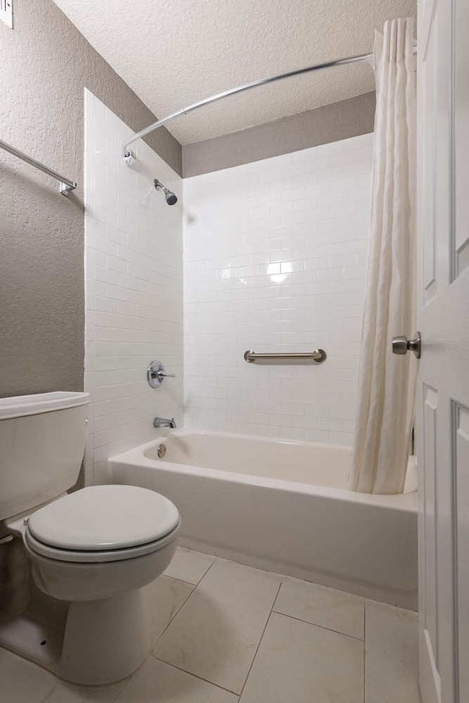 Hotel Monreale Express International Drive Orlando 36/40