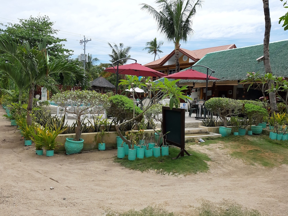 Slam's Garden Resort 43/55