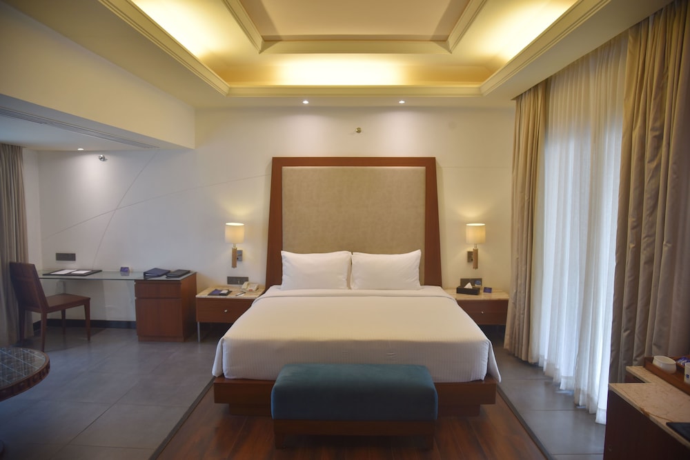 Taj Alibaug Resort & Spa, Maharashtra 30/52
