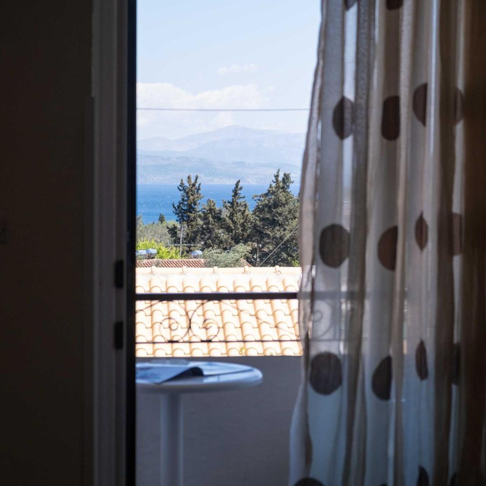 Aggeliki Apartments Dassia in Kato Korakiana