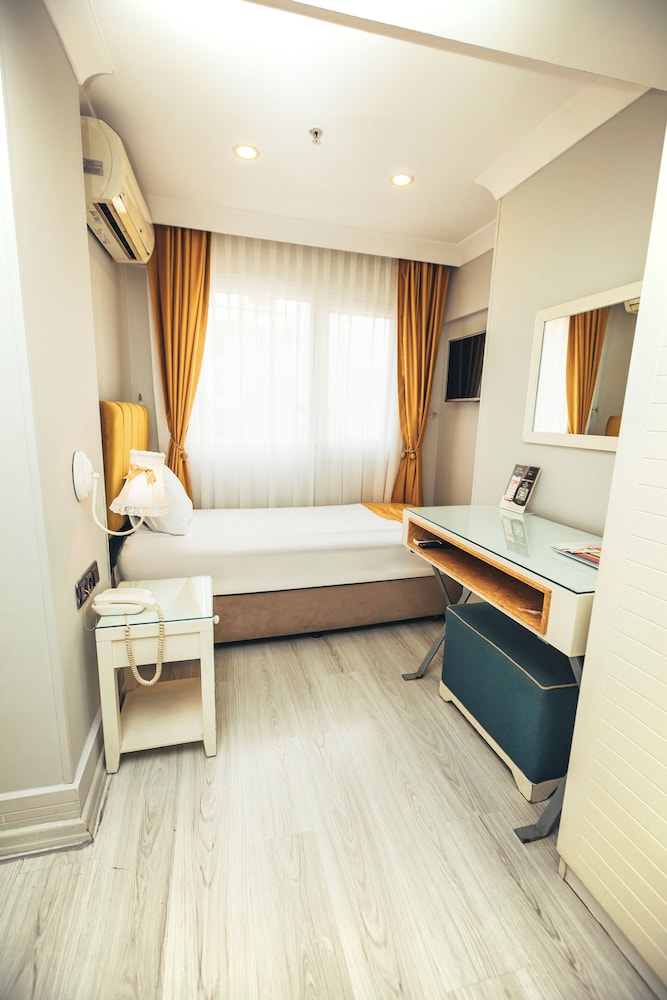 Just Inn Hotel 22/55