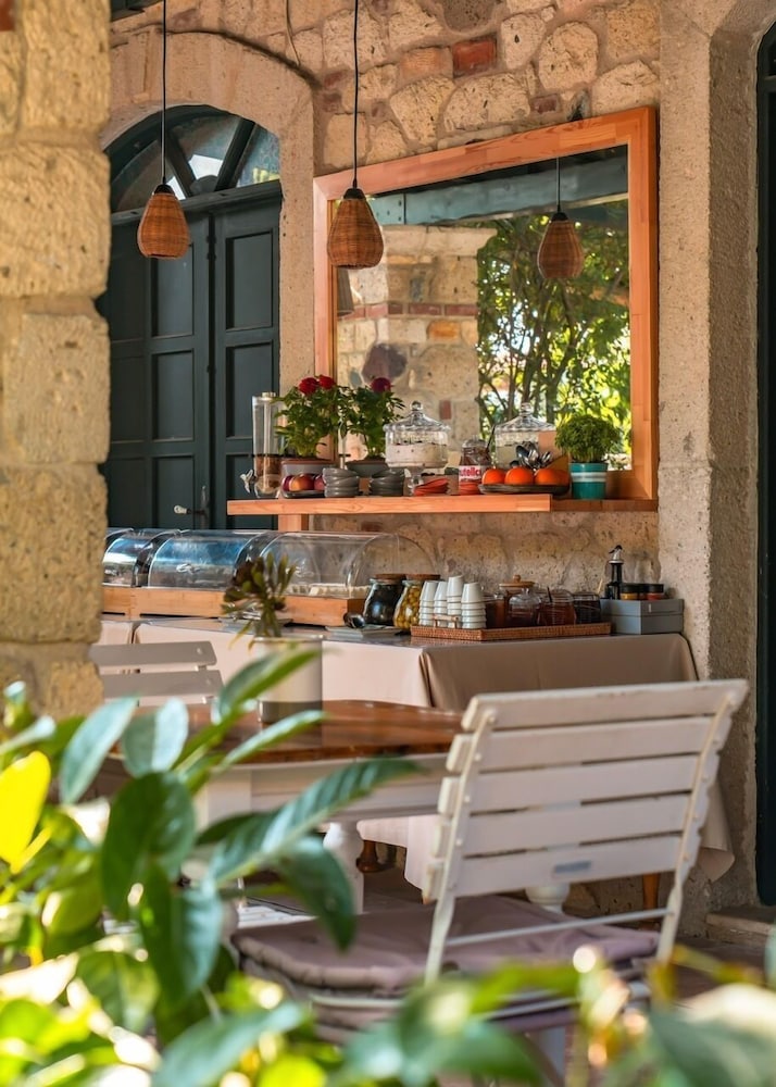 Alacati Zeytin Konak Hotel 39/50