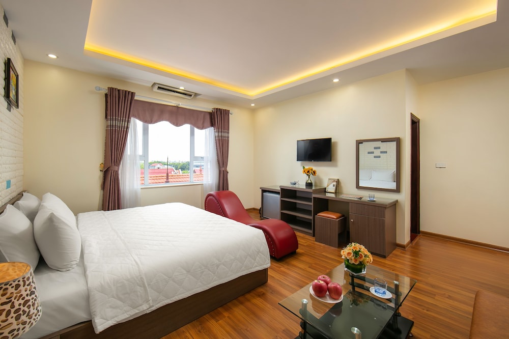 New Airport Hotel 18/50