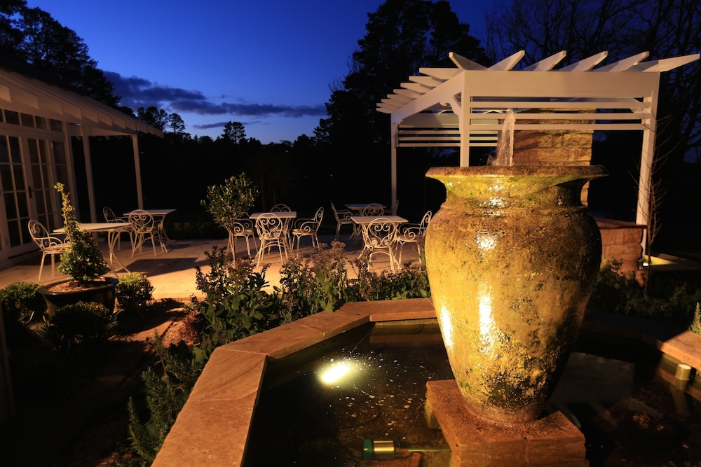 Parklands Country Gardens and Lodges 25/66