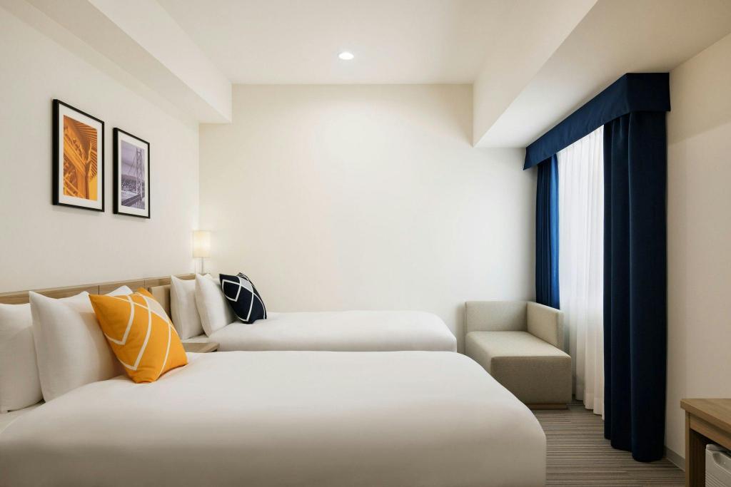 Guest Room, Twin Beds, Accessible