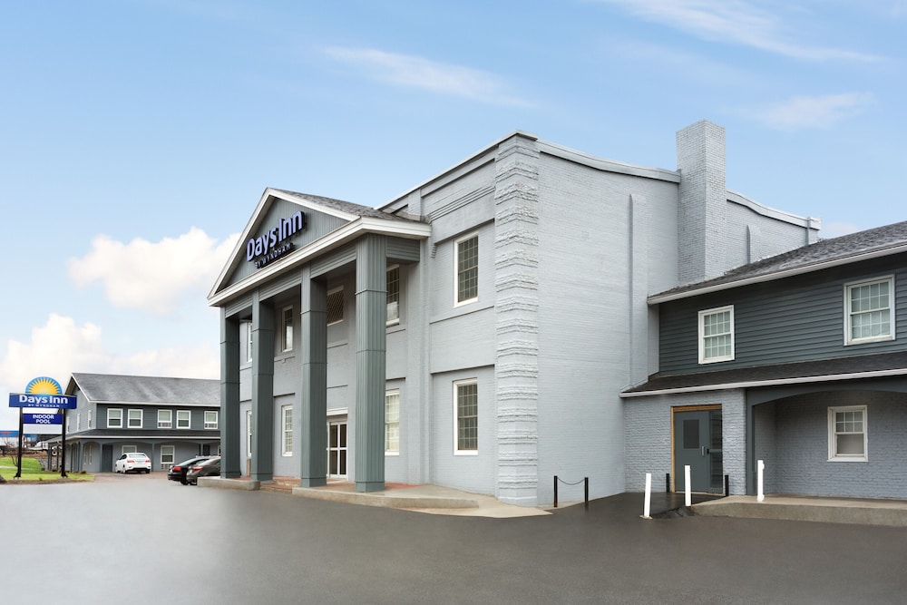 Days Inn by Wyndham Saint John New Brunswick 1/41
