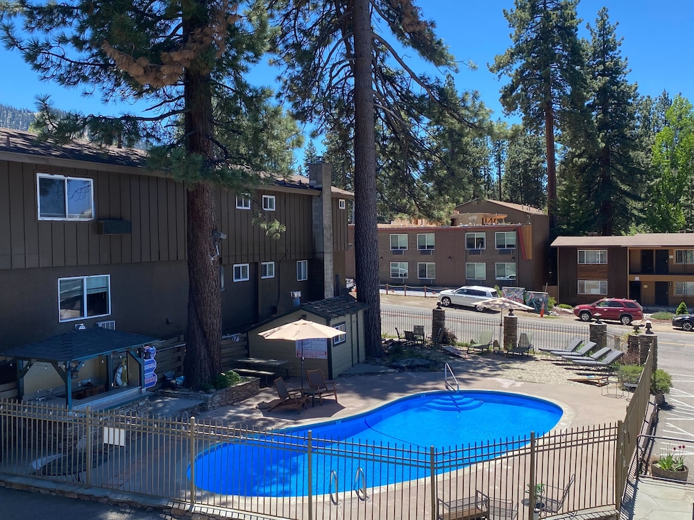 Mark Twain Lodge 43/74
