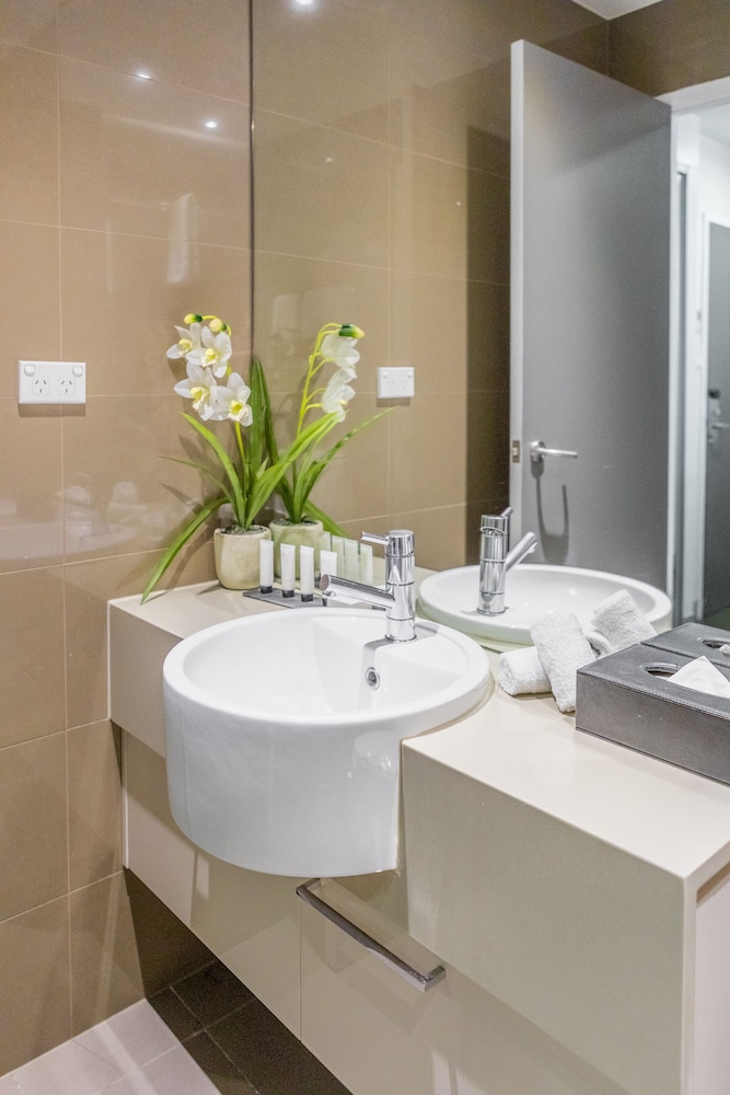 Holiday Inn & Suites Sydney Bondi Junction 31/49