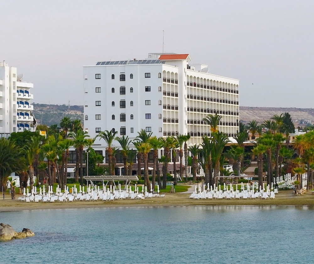 Sandy Beach Hotel & Spa 6/66