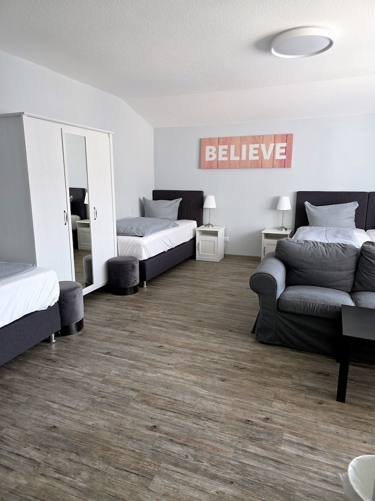Lieth Hotel Grünreich 26/50