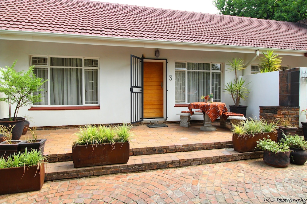 Wilger Guesthouse 3/50