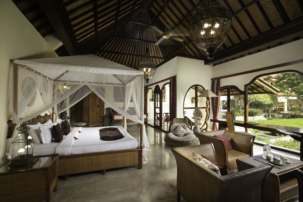 GREEN FIELD HOTEL AND BUNGALOW 17/50