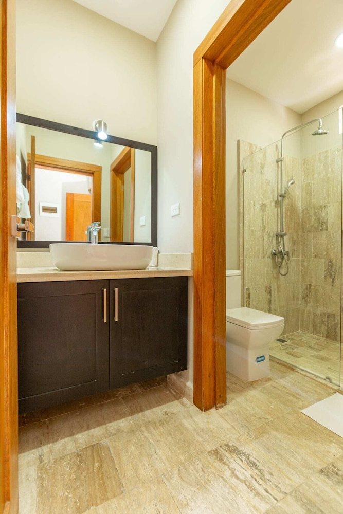 Grand Laguna Beach Properties by Calisto Stays 50/50