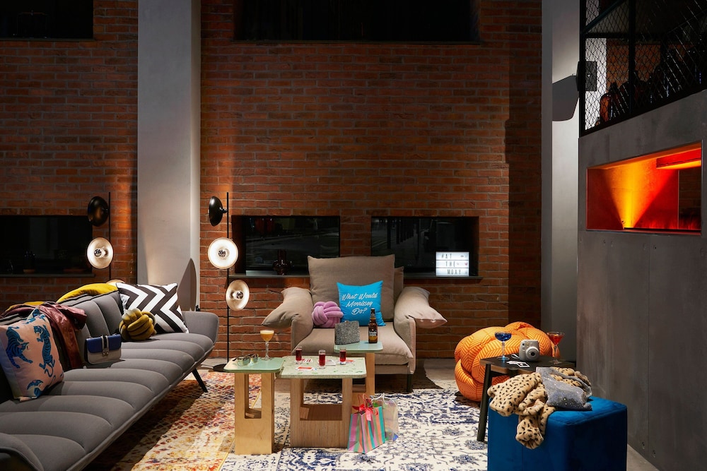 Moxy Manchester City 25/40