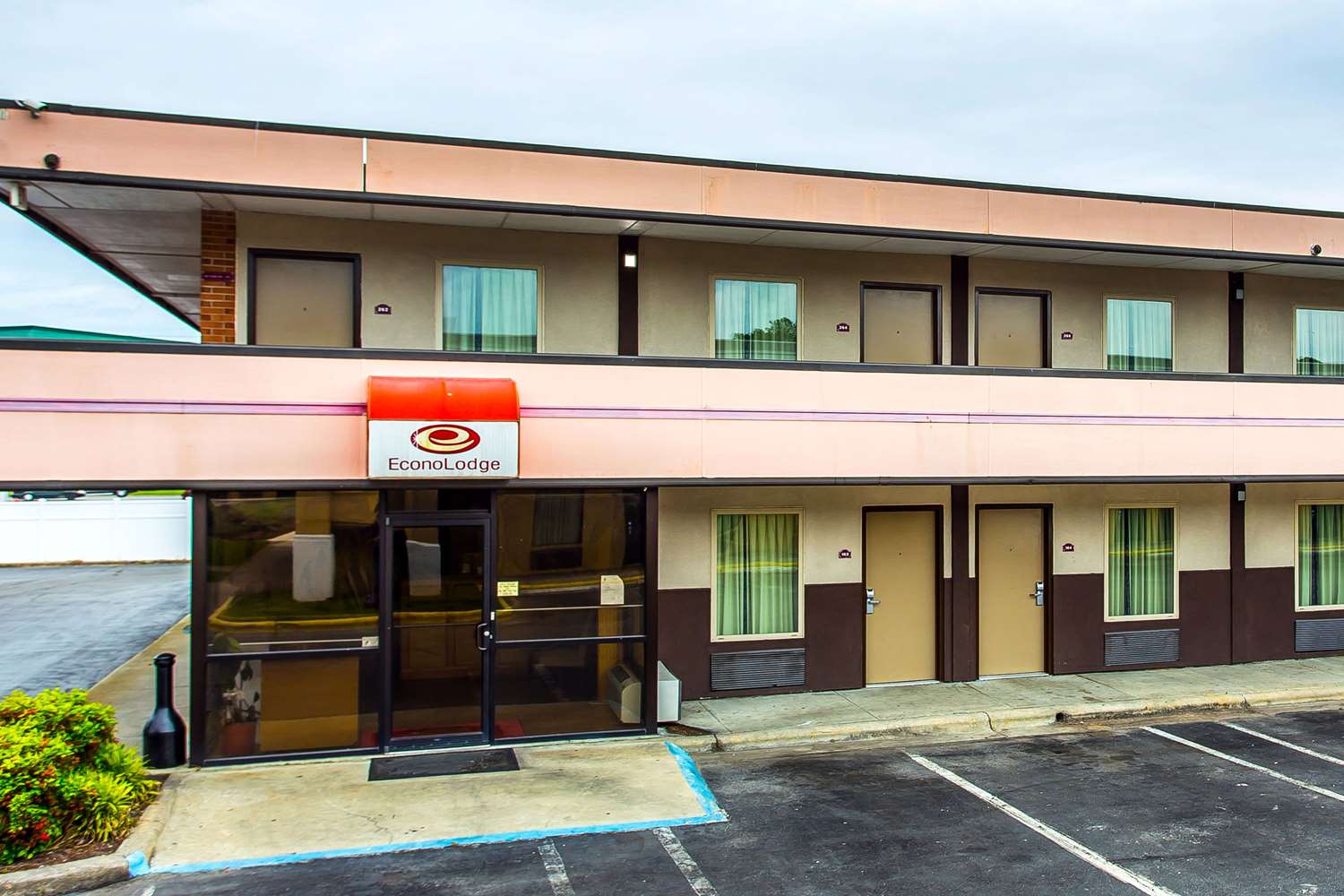 Economy Inn Elizabeth City 1/4