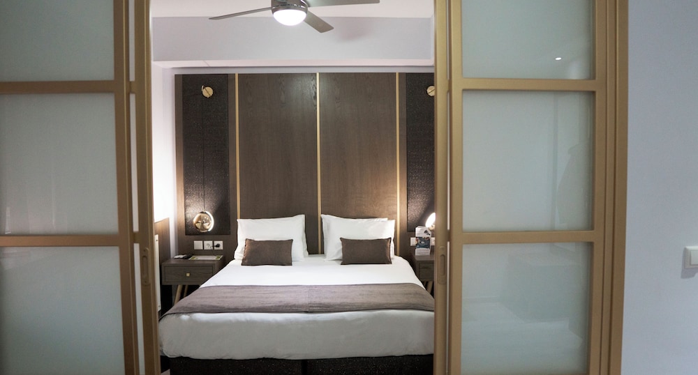 جناح جونيور بسريرين كينج، Capsis Hotel Thessaloniki 10/10
