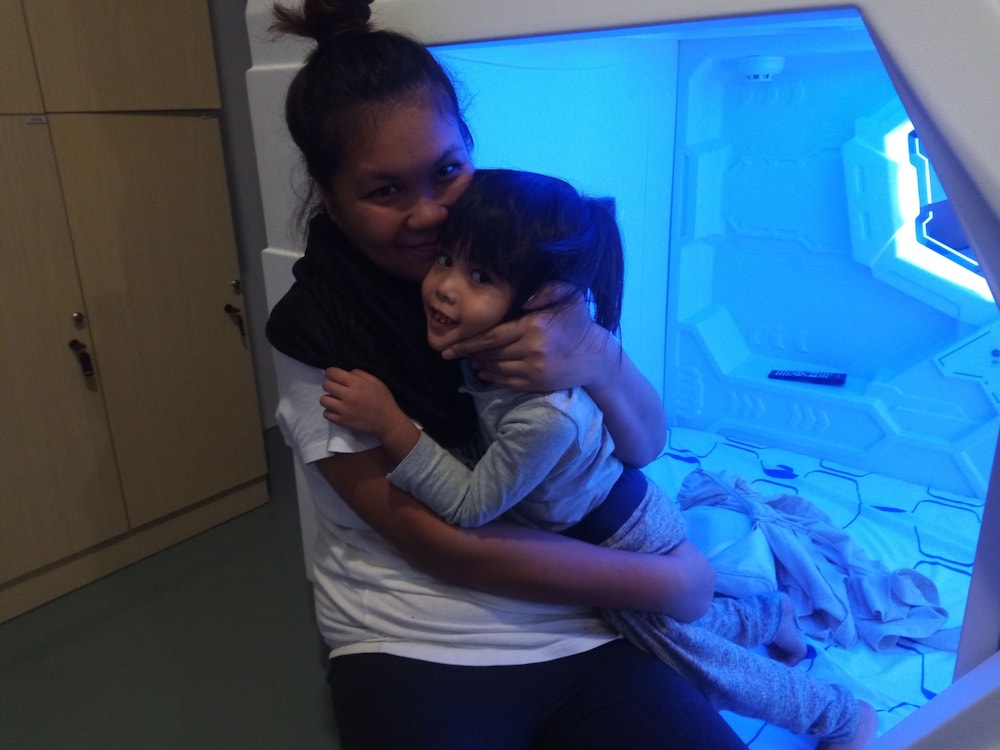 Space Capsule Hotel 19/32