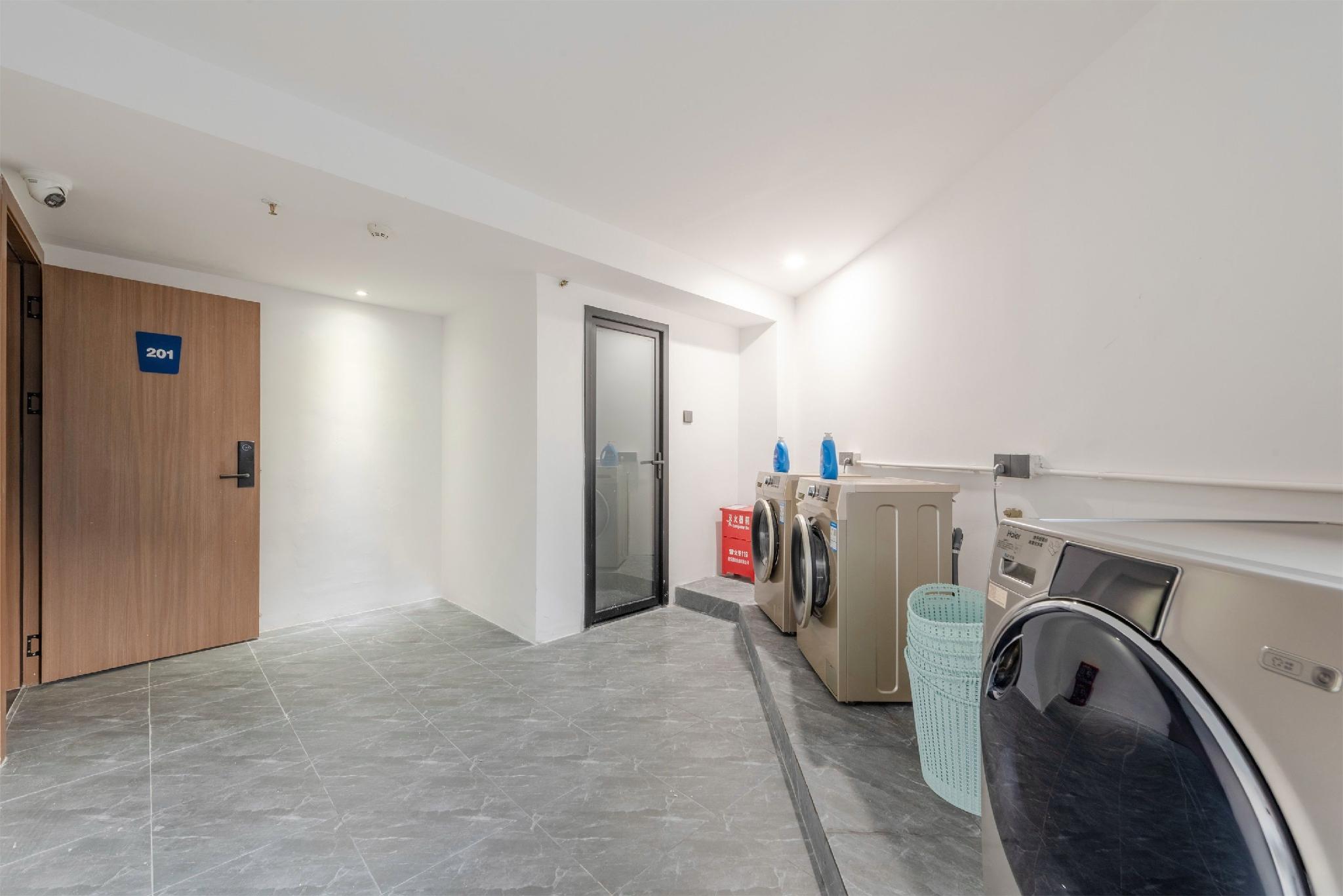 7 Days Inn (Foshan Beijiao Nanchang Road) 38/43