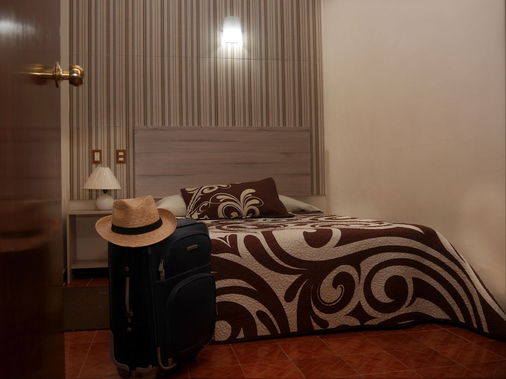 Hotel Estefania 10/45