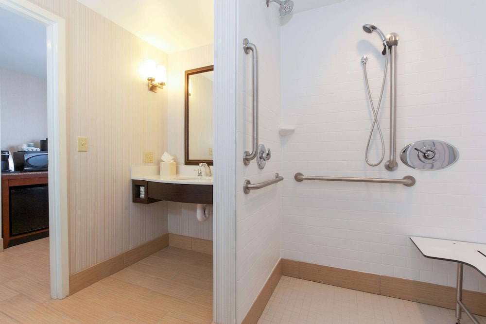 Hilton Garden Inn Burlington Downtown 18/73