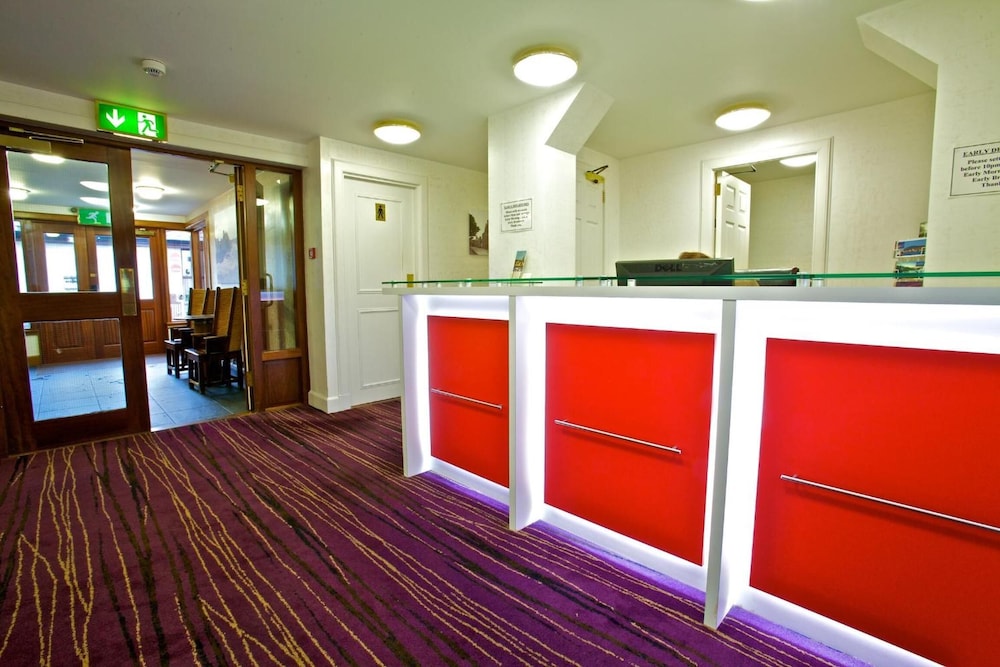 Ayre Hotel 5/40