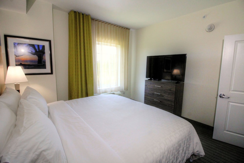 Candlewood Suites Memphis East 19/45