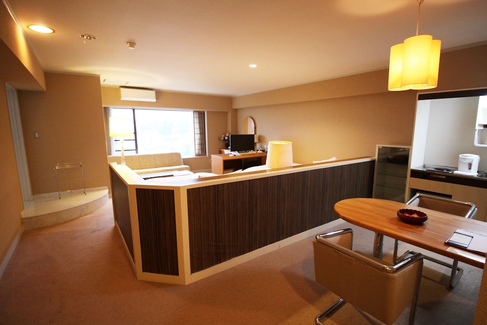 Hotel Taiko 4/71