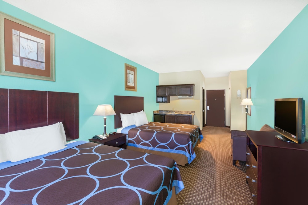 Days Inn By Wyndham Kemah 17/56