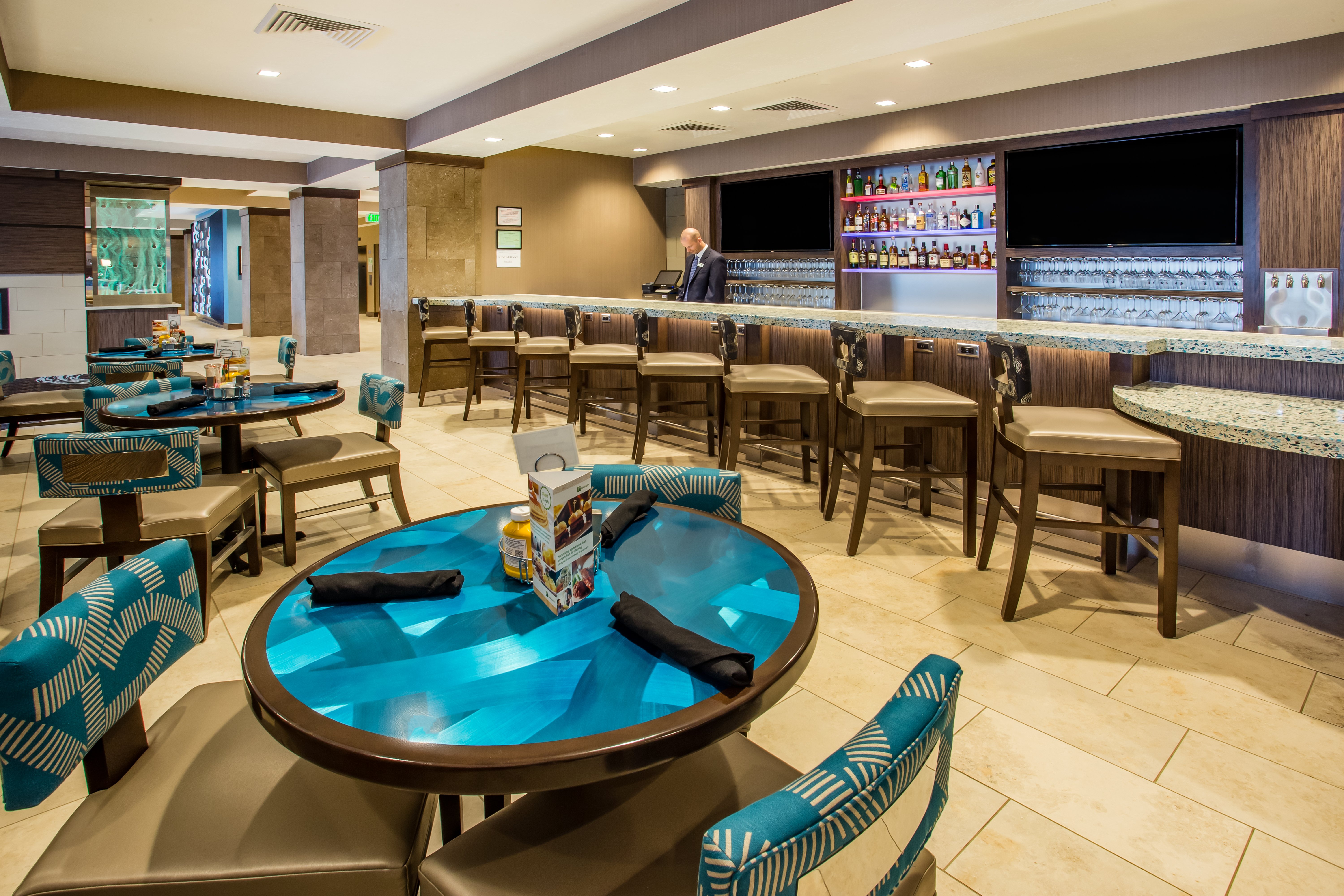 Holiday Inn South Jordan Slc South 24/43