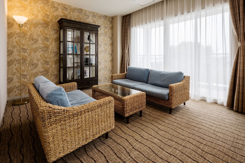 Infinito Hotel and Spa Nanki Shirahama (ex Green Hill Shirahama Hotel) 23/45