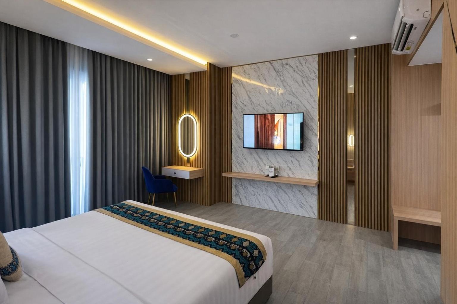 Grand, Deluxe, Double Bed, Sea View, Raja Hotel Kuta Mandalika Resort & Convention 7/10